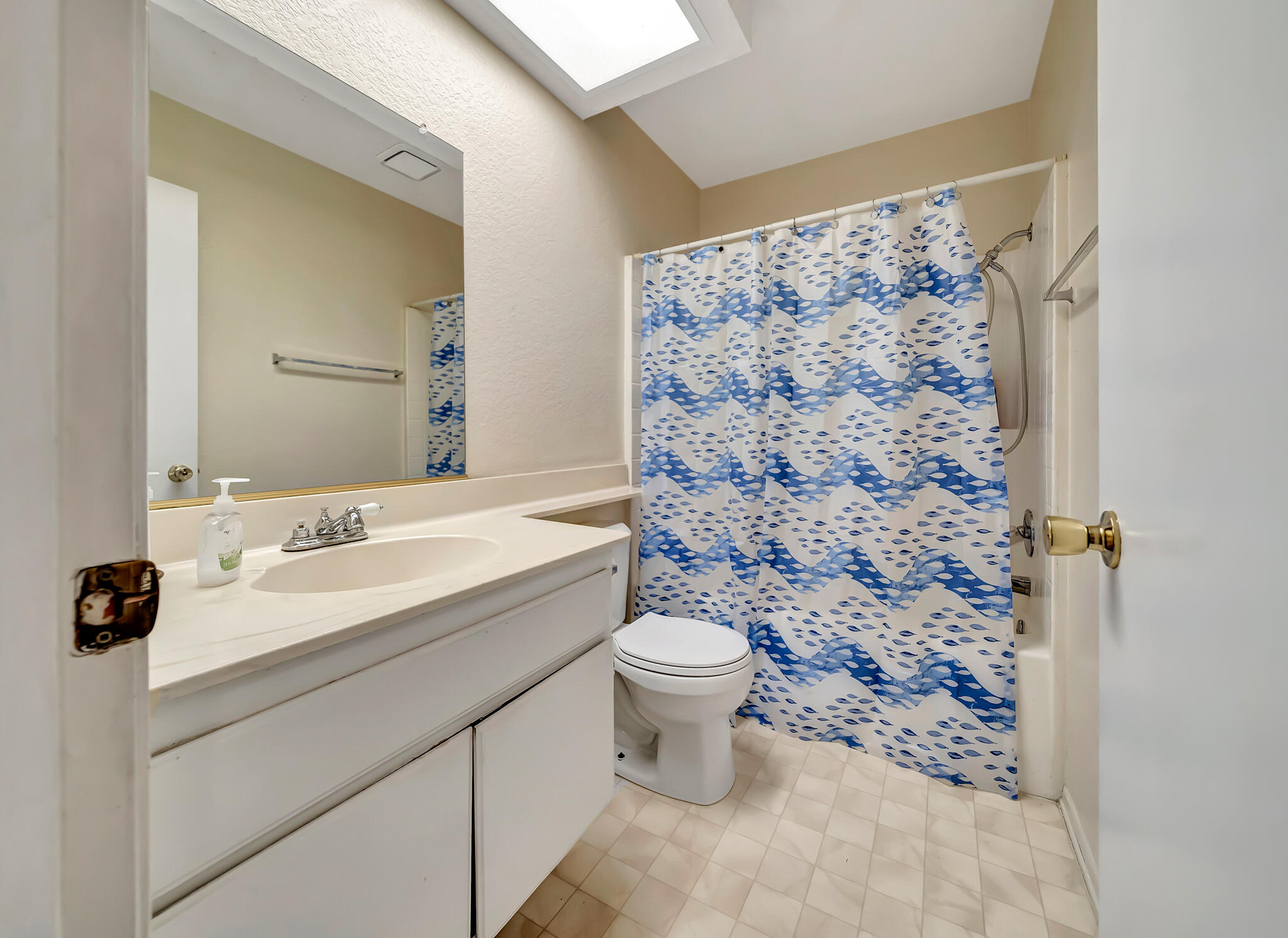 3545 East Ave R 10 Palmdale, CA 93550 - Photo 16 of 31 SkyFilm- 16