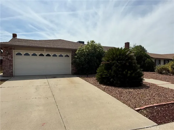 $390,000 | 27992 Foxfire Street, Menifee, CA 92586
