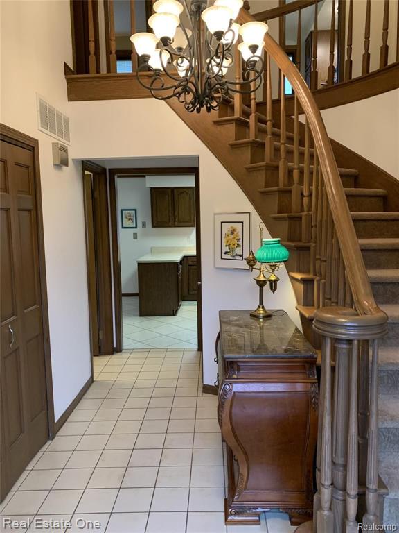 372 Fordcroft Drive Rochester Hills, MI 48309 - Photo 11 of 41