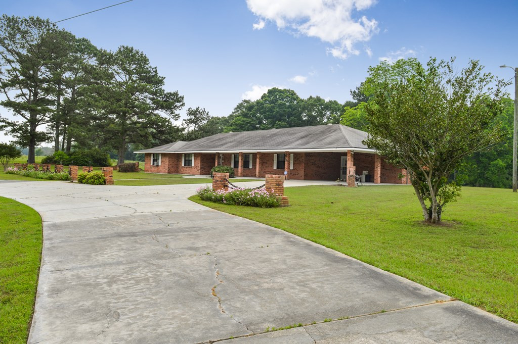 664 Holmesville Road Jayess, MS 39641 - Photo 3 of 53 Photo 3