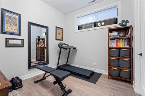 $1,350,000 | 2625 North Wilton Avenue, Unit 1, Chicago, IL 60614