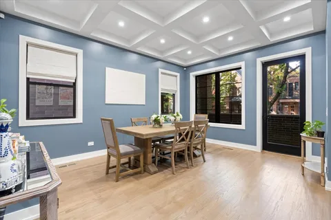 $1,350,000 | 2625 North Wilton Avenue, Unit 1, Chicago, IL 60614