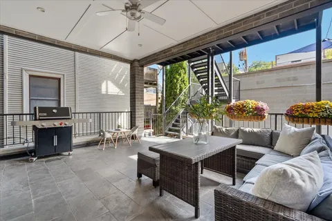 $1,350,000 | 2625 North Wilton Avenue, Unit 1, Chicago, IL 60614