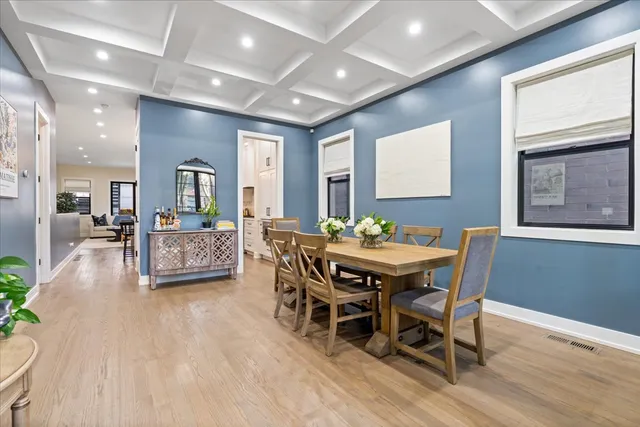 $1,350,000 | 2625 North Wilton Avenue, Unit 1, Chicago, IL 60614