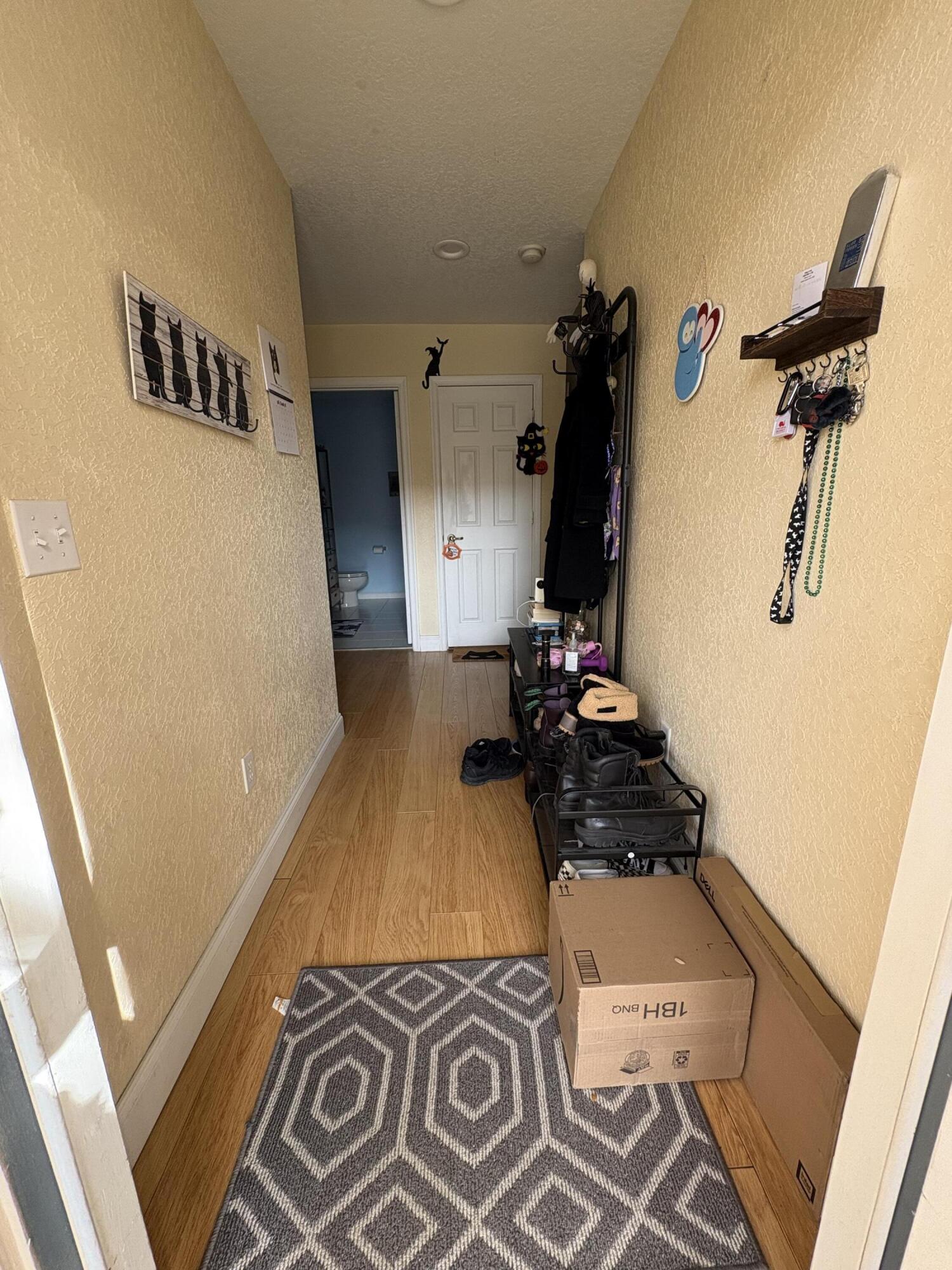 2000 Northwest 99th Way Sunrise, FL 33322 - Photo 4 of 17 IMG_6201