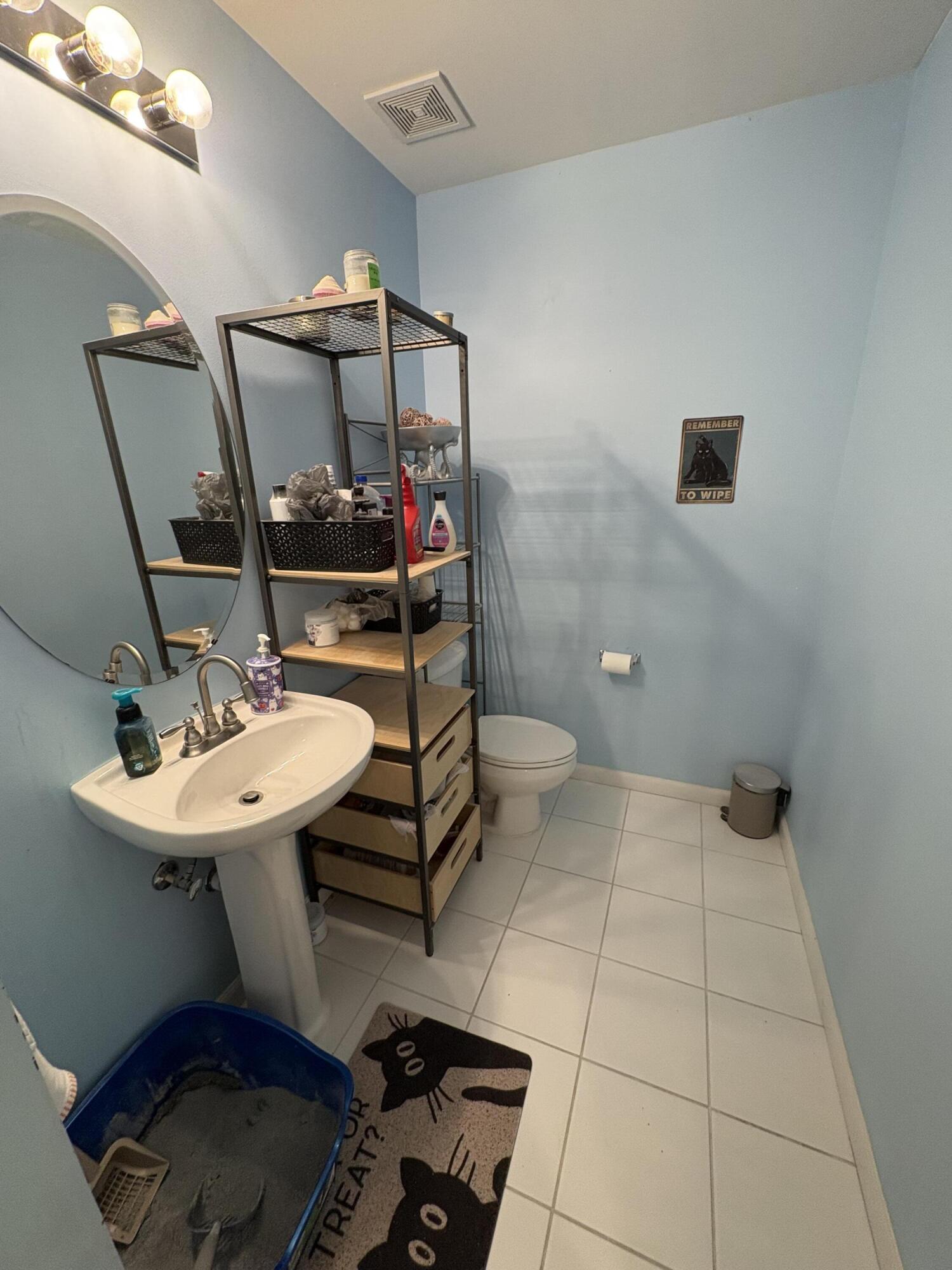 2000 Northwest 99th Way Sunrise, FL 33322 - Photo 5 of 17 IMG_6203