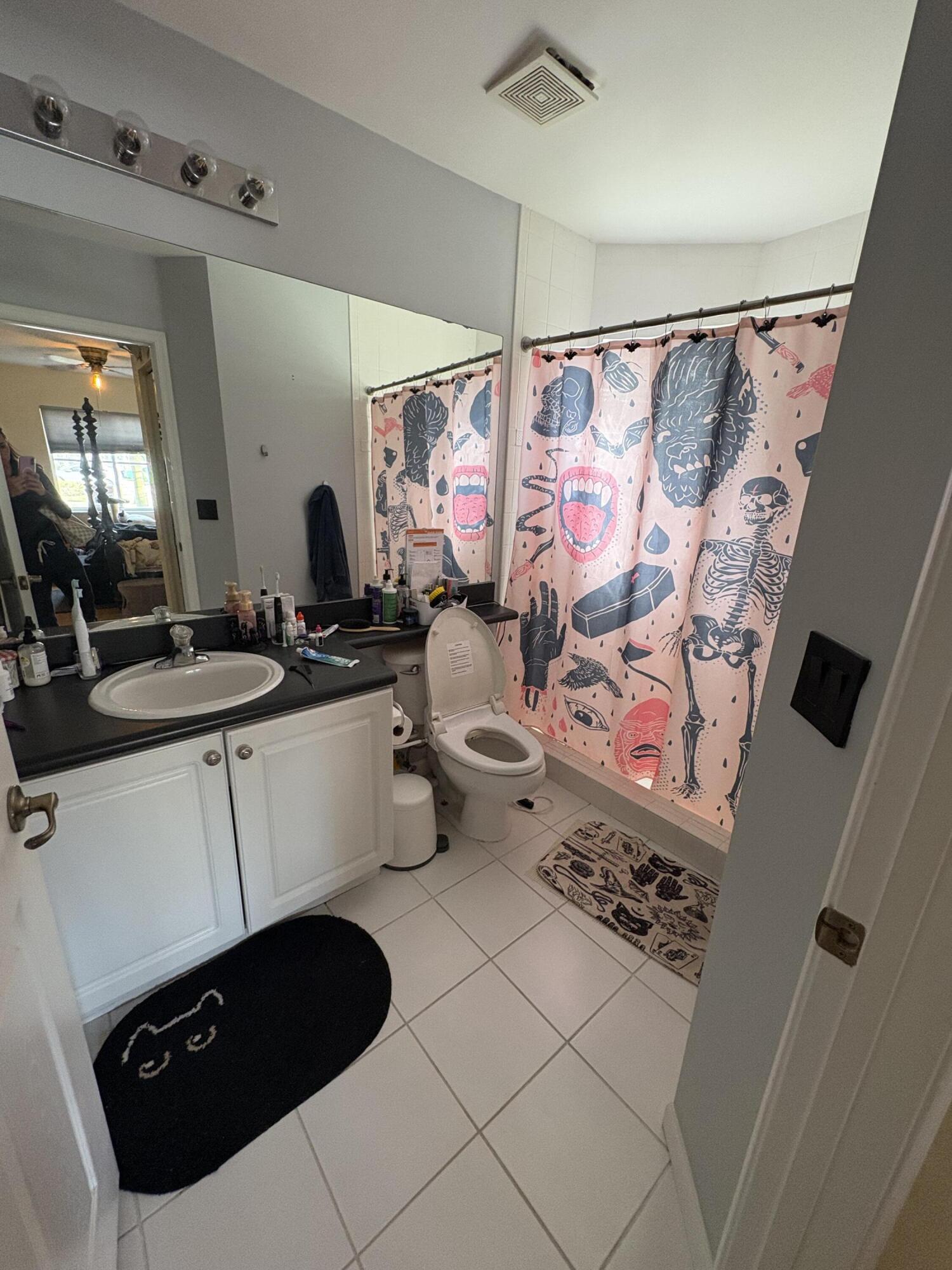 2000 Northwest 99th Way Sunrise, FL 33322 - Photo 7 of 17 IMG_6205