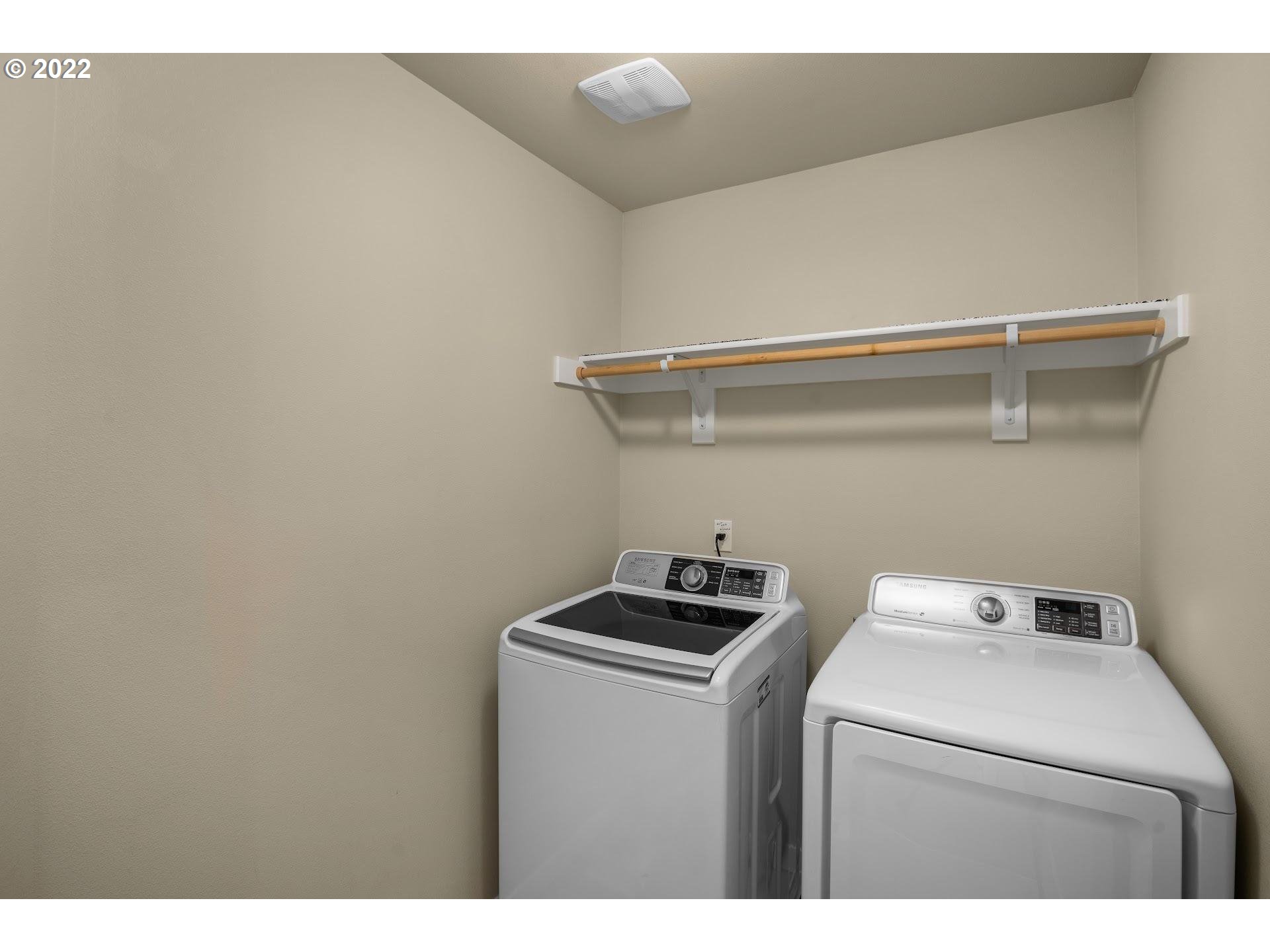 374 Southwest 202nd Terrace Beaverton, OR 97006 - Photo 24 of 28 a utility room with dryer and washer