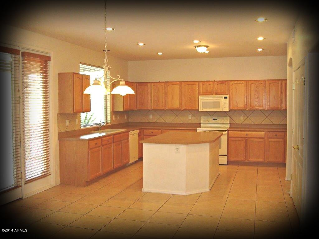 3722 East Kimball Road Gilbert, AZ 85297 - Photo 3 of 63 Island Kitchen