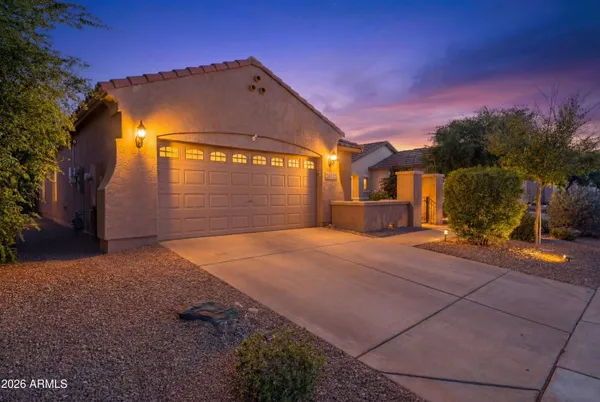 $2,000 | 26135 West Runion Drive, Buckeye, AZ 85396
