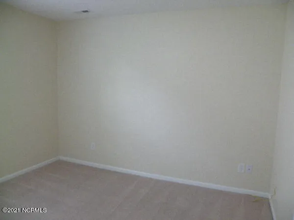 $1,655 | 107 Two Putt Court, New Bern, NC 28560
