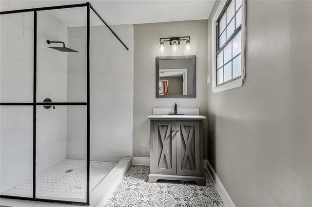 $2,400 | 1828 Alvar Street, New Orleans, LA 70117