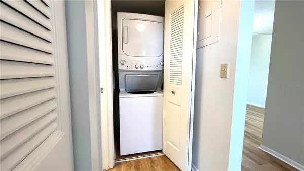 $1,450 | 505 30th Avenue West, Unit E406, Bradenton, FL 34205