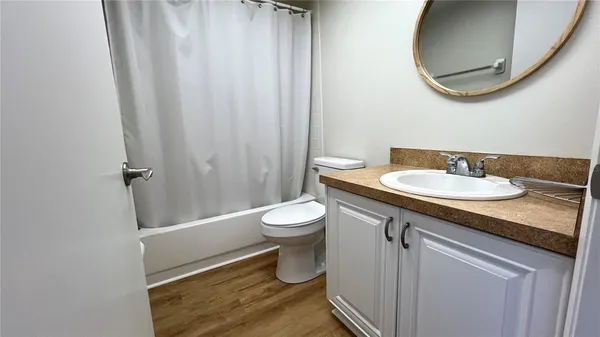 $1,450 | 505 30th Avenue West, Unit E406, Bradenton, FL 34205