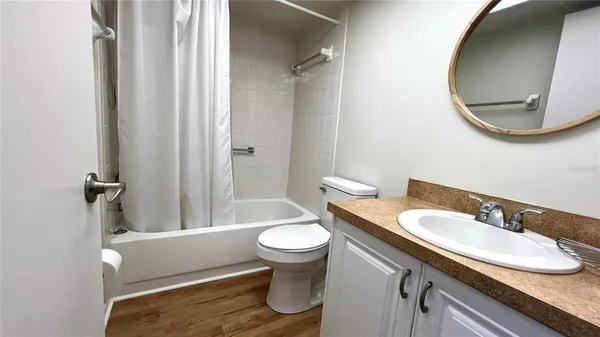 $1,450 | 505 30th Avenue West, Unit E406, Bradenton, FL 34205