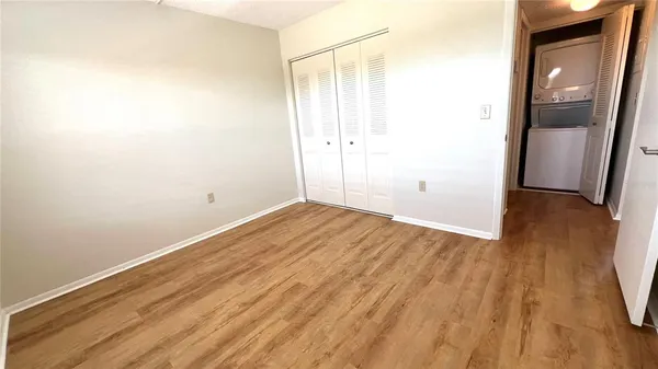 $1,450 | 505 30th Avenue West, Unit E406, Bradenton, FL 34205