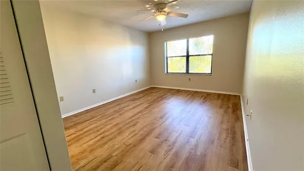 $1,450 | 505 30th Avenue West, Unit E406, Bradenton, FL 34205