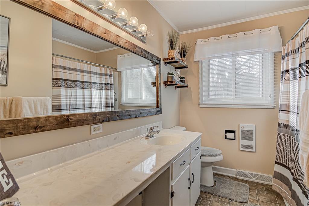 214 L And M Road Lexington, NC 27295 - Photo 17 of 31 Gallery Image 17