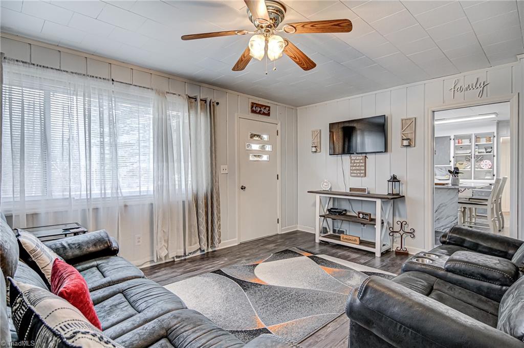 214 L And M Road Lexington, NC 27295 - Photo 3 of 31 Gallery Image 3
