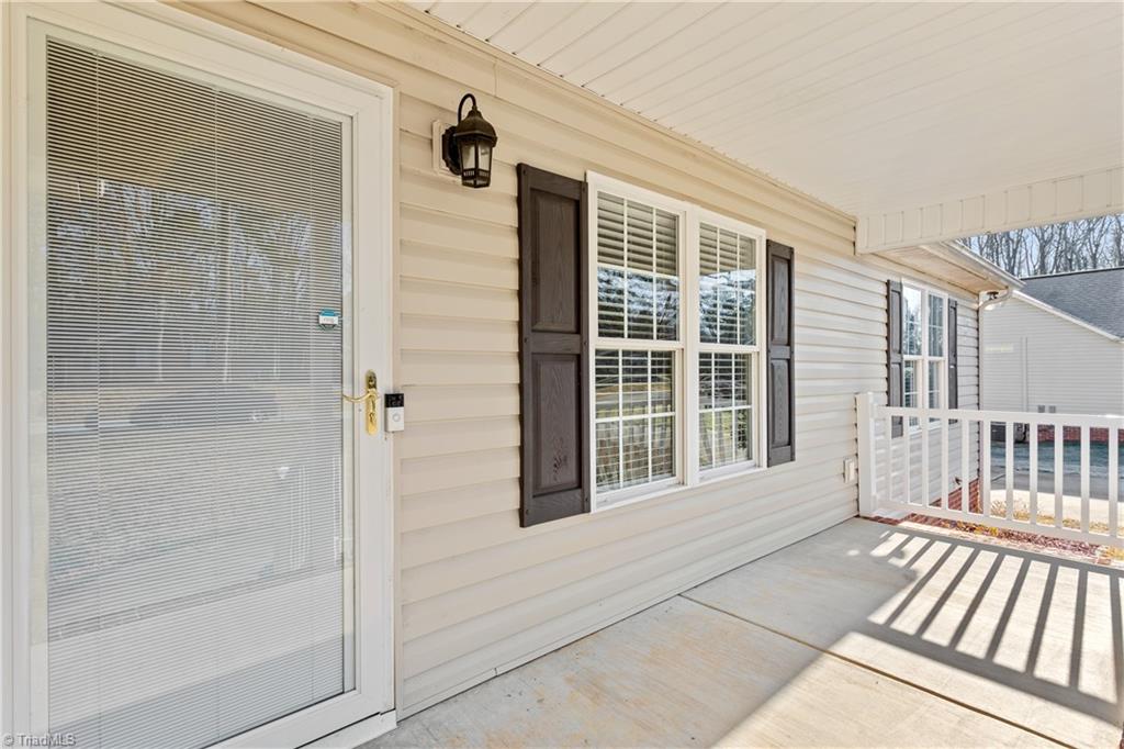 4311 Lormar Road Greensboro, NC 27406 - Photo 3 of 17 Gallery Image 3