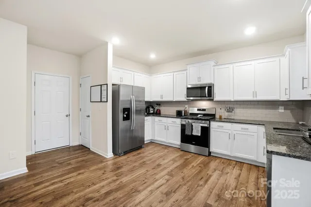 $373,000 | 7576 Stonehouse Drive, Gastonia, NC 28056