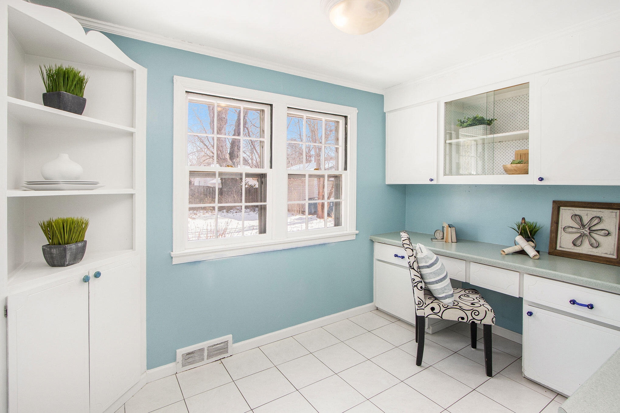 2331 Tipperary Road Kalamazoo, MI 49008 - Photo 5 of 14 2331Tipperary_12