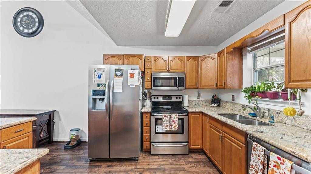 1799 Wayside Road Kingston, GA 30145 - Photo 4 of 27