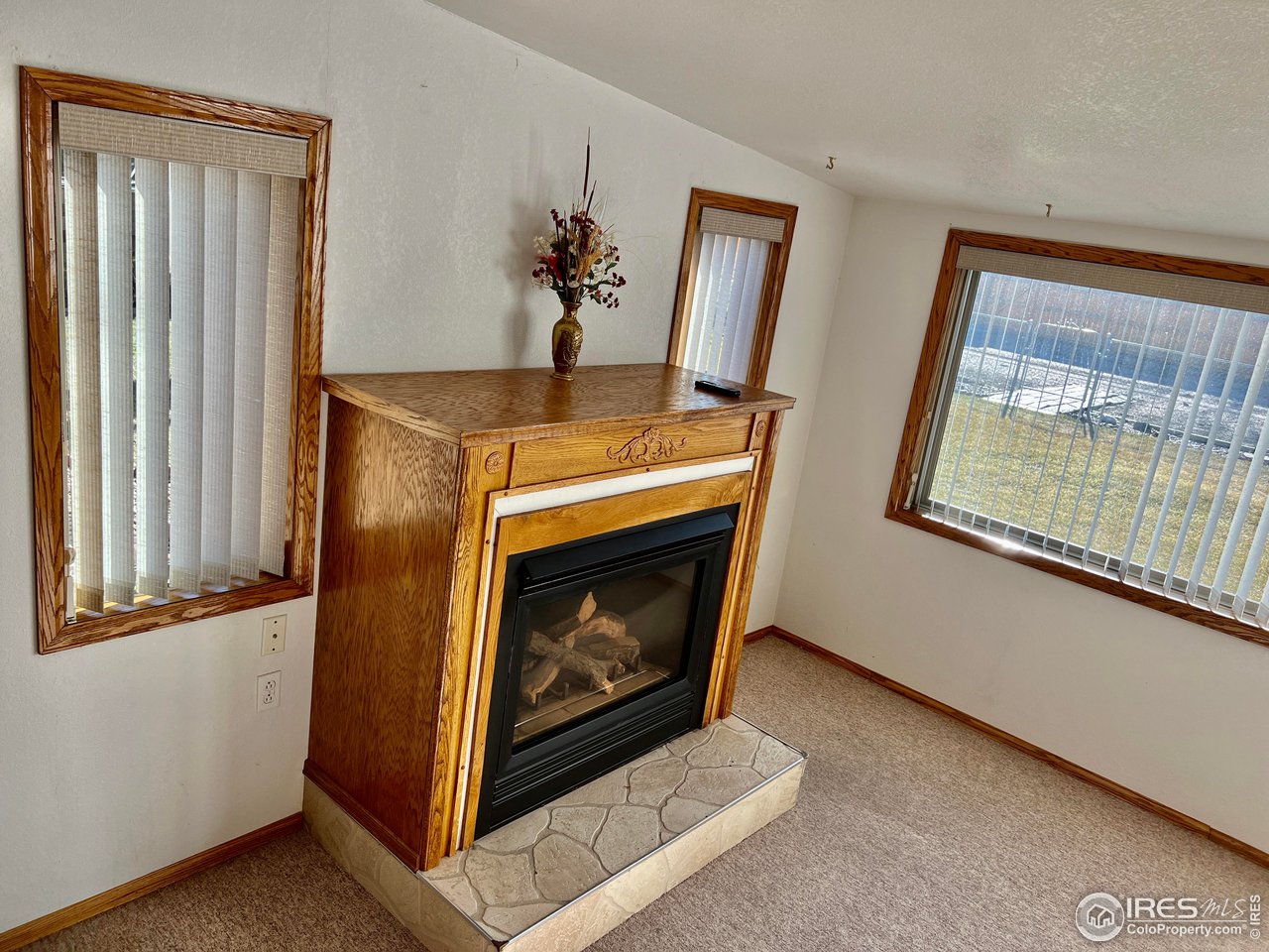 1630 Robin Road Sterling, CO 80751 - Photo 23 of 37 Back enclosed patio