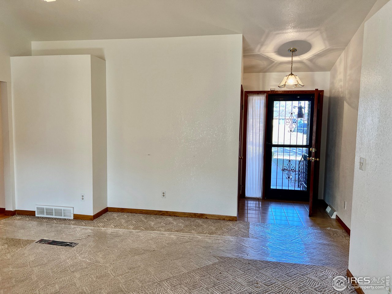 1630 Robin Road Sterling, CO 80751 - Photo 8 of 37 Gallery Image 8