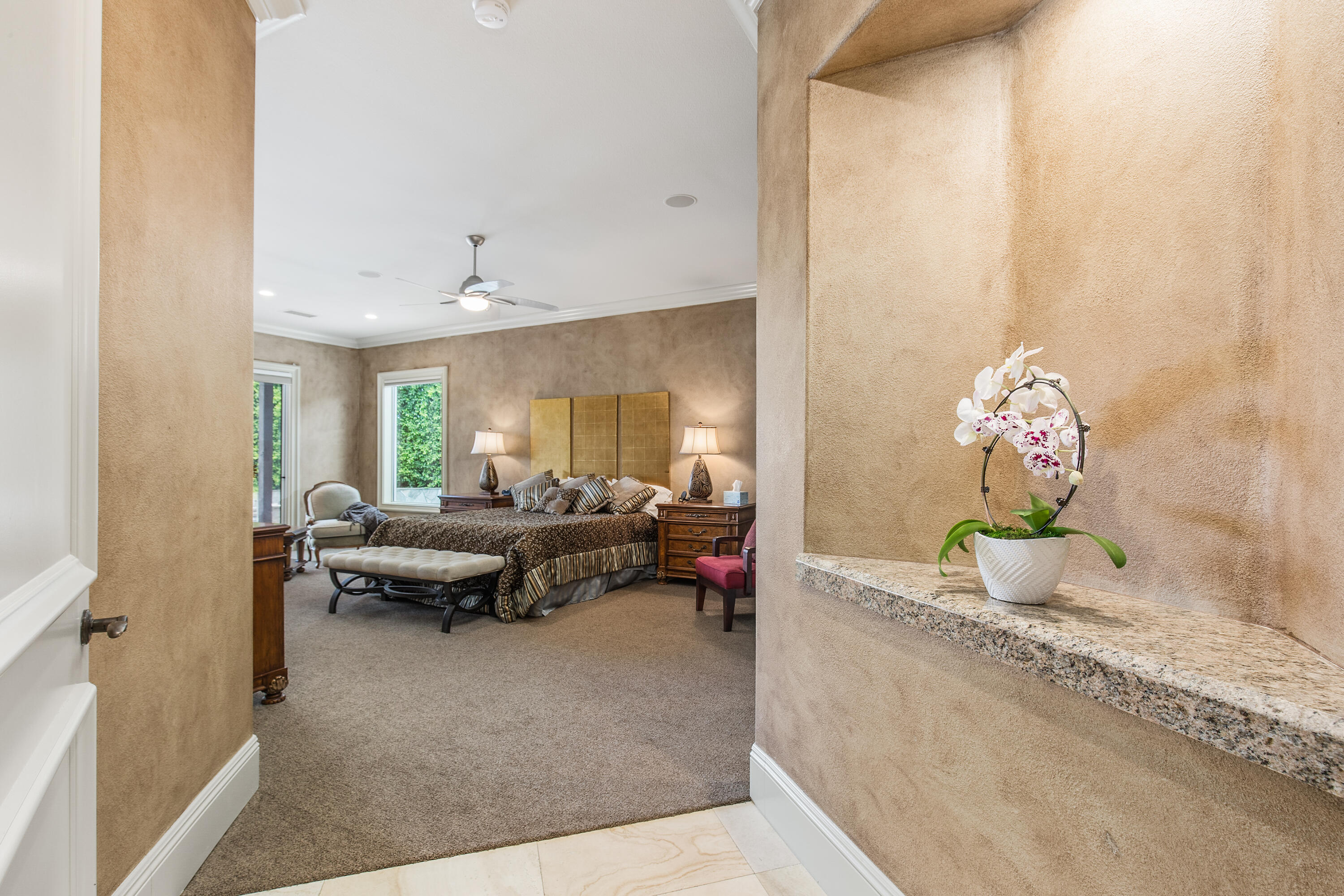 271 Loch Lomond Road Rancho Mirage, CA 92270 - Photo 23 of 56 Entry to Primary Bedroom