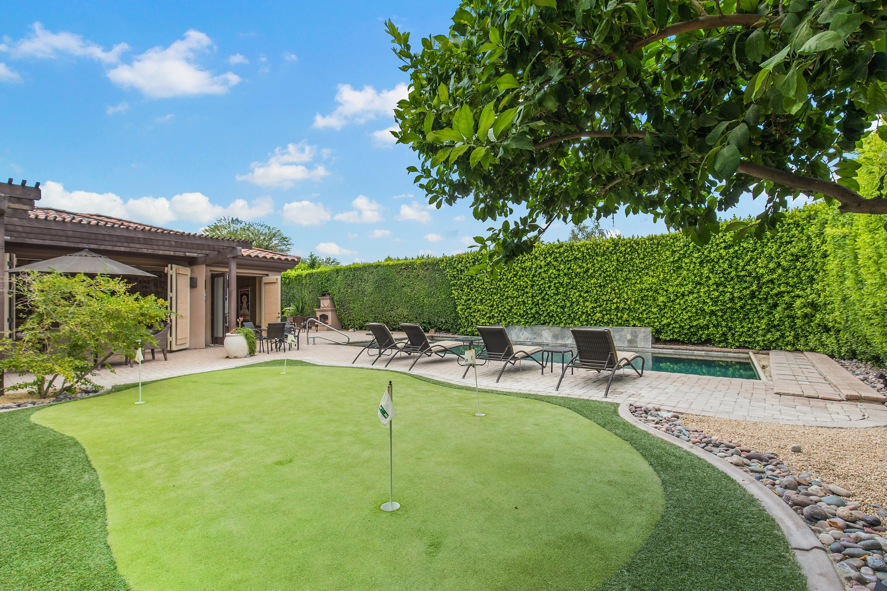 271 Loch Lomond Road Rancho Mirage, CA 92270 - Photo 10 of 56 Putting Green