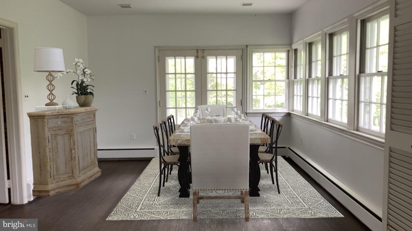 887 Benge Road Hockessin, DE 19707 - Photo 13 of 69 Virtually Staged Dining Room