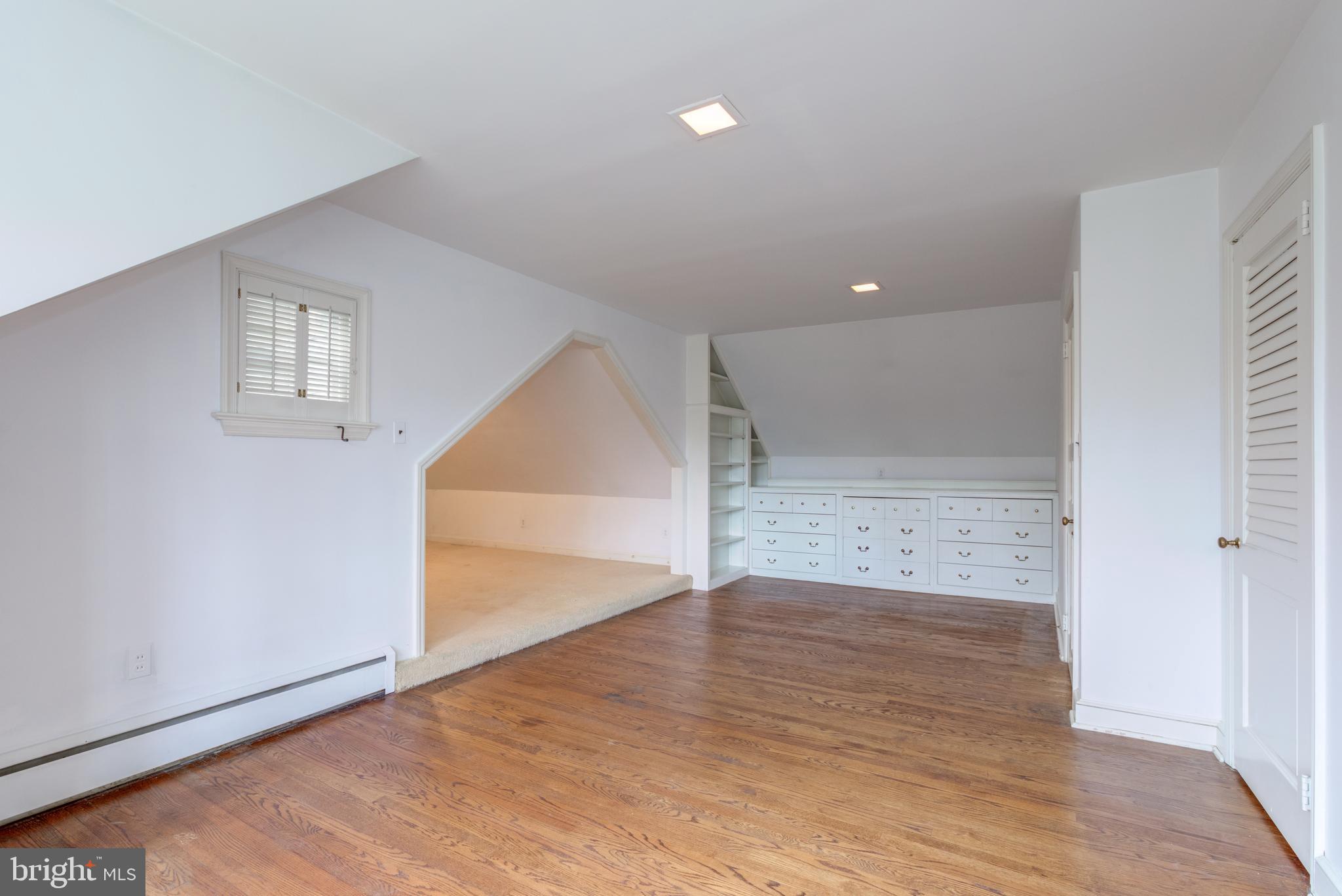 887 Benge Road Hockessin, DE 19707 - Photo 44 of 69 2nd Floor Bedroom 3