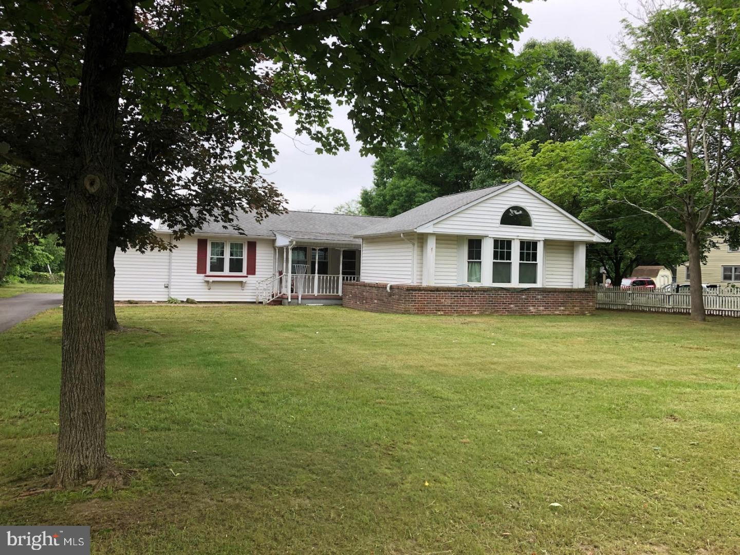 265 Wheat Road Vineland, NJ 08360 - Photo 1 of 21 Front Yard