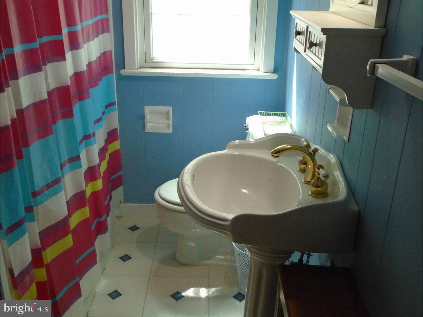 265 Wheat Road Vineland, NJ 08360 - Photo 10 of 21 Bathroom