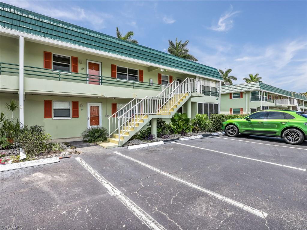 300 Valley Stream Drive, Unit 8A Naples, FL 34113 - Photo 26 of 29