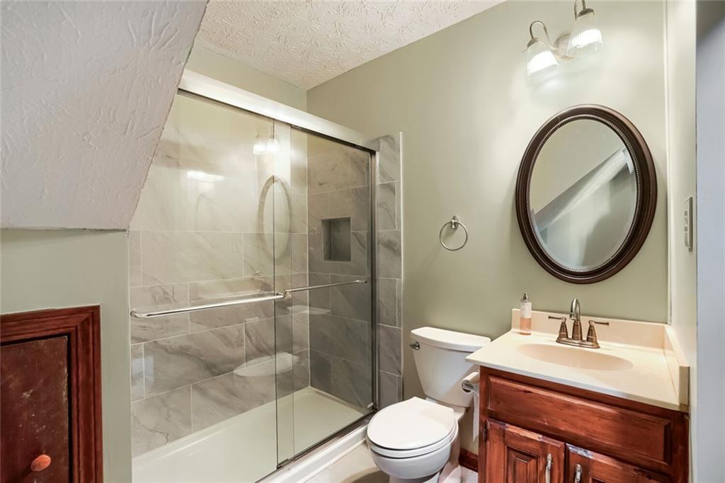 2405 Old Salem Road Southeast Conyers, GA 30013 - Photo 11 of 26