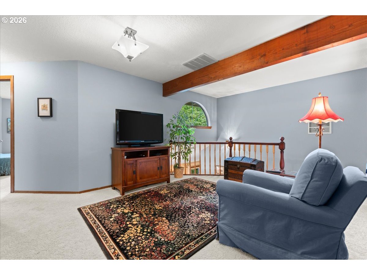 5725 Southwest Calusa Loop Tualatin, OR 97062 - Photo 18 of 43