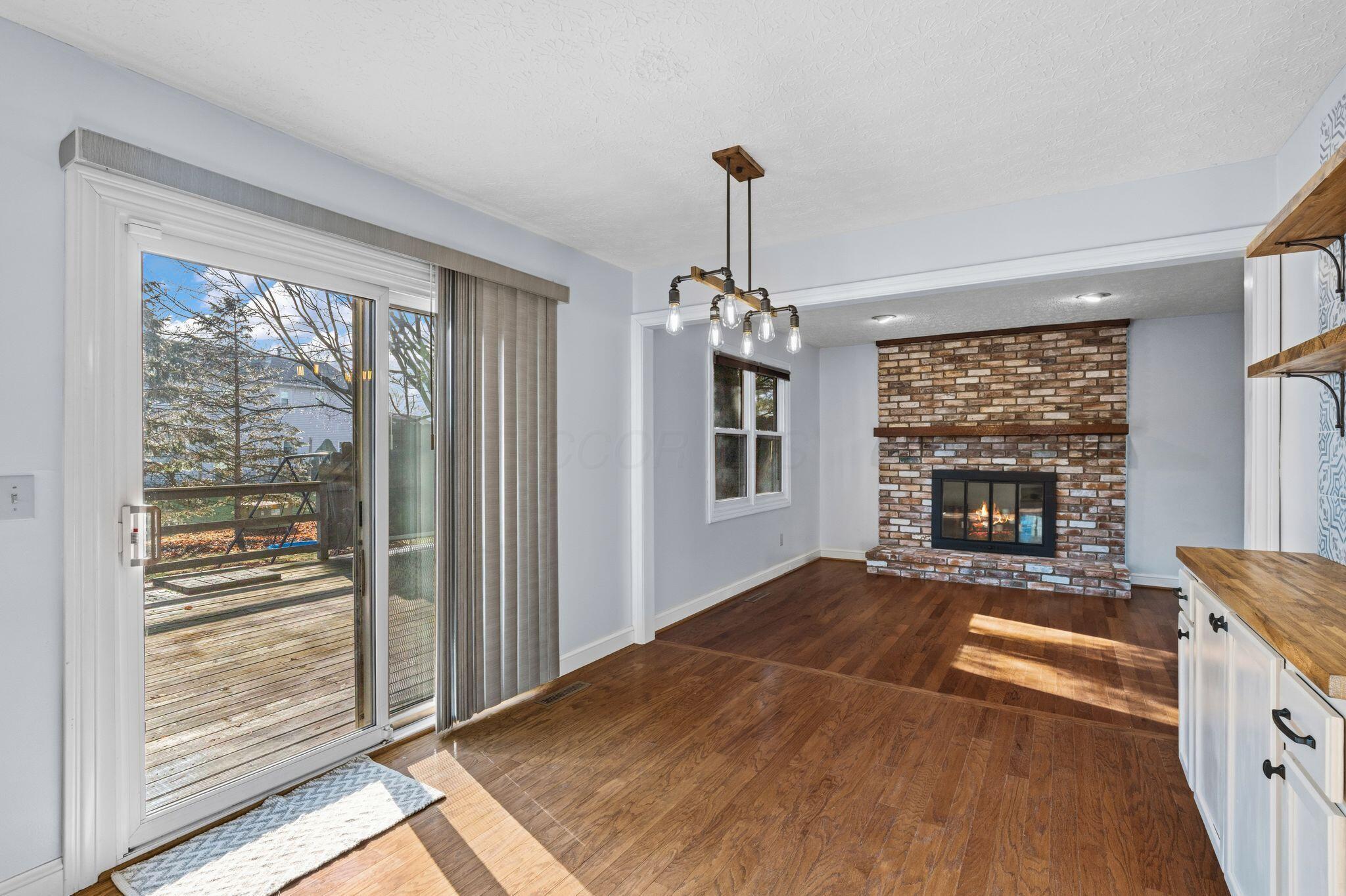 5413 Roscommon Road Dublin, OH 43017 - Photo 8 of 60 AF1A0307