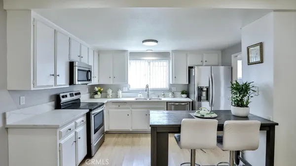 $1,249,000 | 11864 Mayflower Circle, Fountain Valley, CA 92708