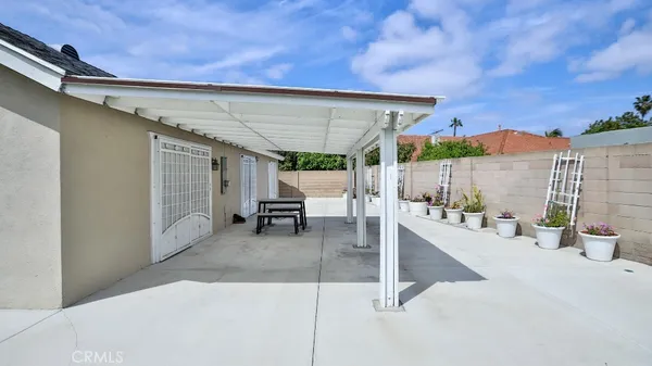 $1,249,000 | 11864 Mayflower Circle, Fountain Valley, CA 92708