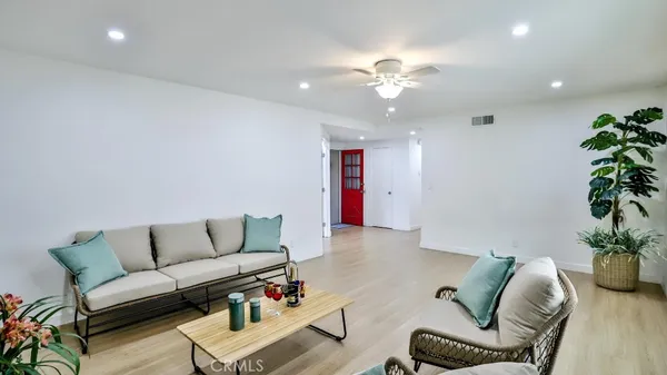 $1,249,000 | 11864 Mayflower Circle, Fountain Valley, CA 92708