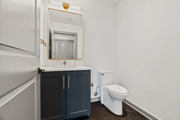 $7,000 | 1616 West End Avenue, Unit 2703, Nashville, TN 37203