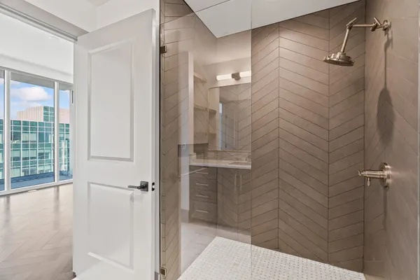 $7,000 | 1616 West End Avenue, Unit 2703, Nashville, TN 37203