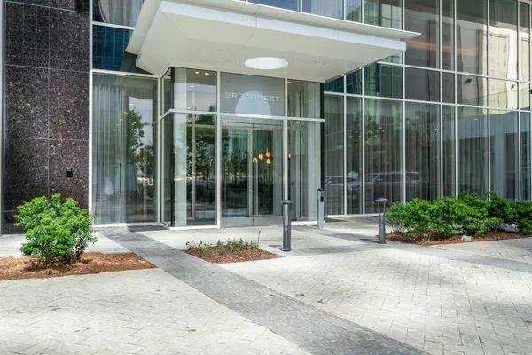 $7,000 | 1616 West End Avenue, Unit 2703, Nashville, TN 37203