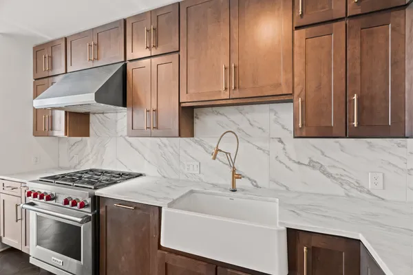 $7,000 | 1616 West End Avenue, Unit 2703, Nashville, TN 37203