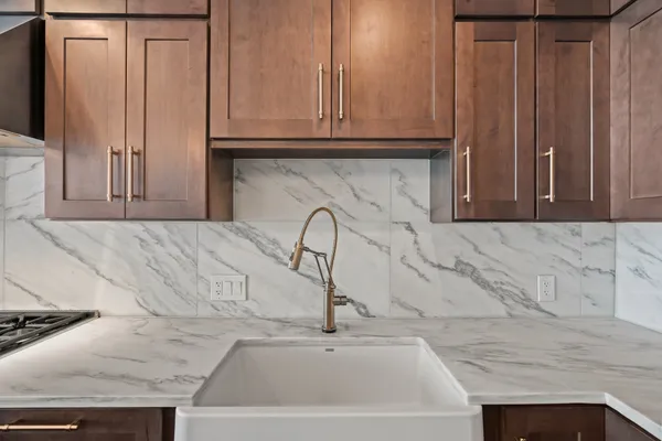 $7,000 | 1616 West End Avenue, Unit 2703, Nashville, TN 37203