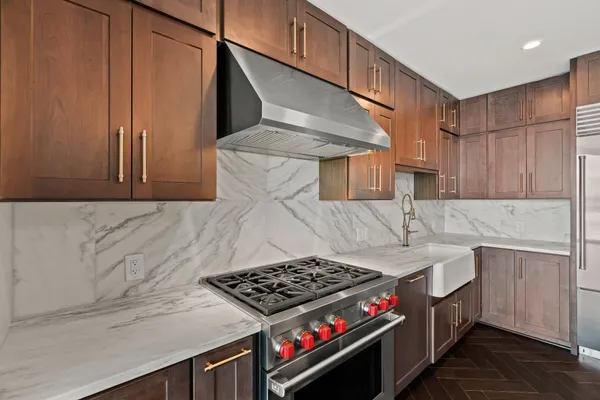 $7,000 | 1616 West End Avenue, Unit 2703, Nashville, TN 37203