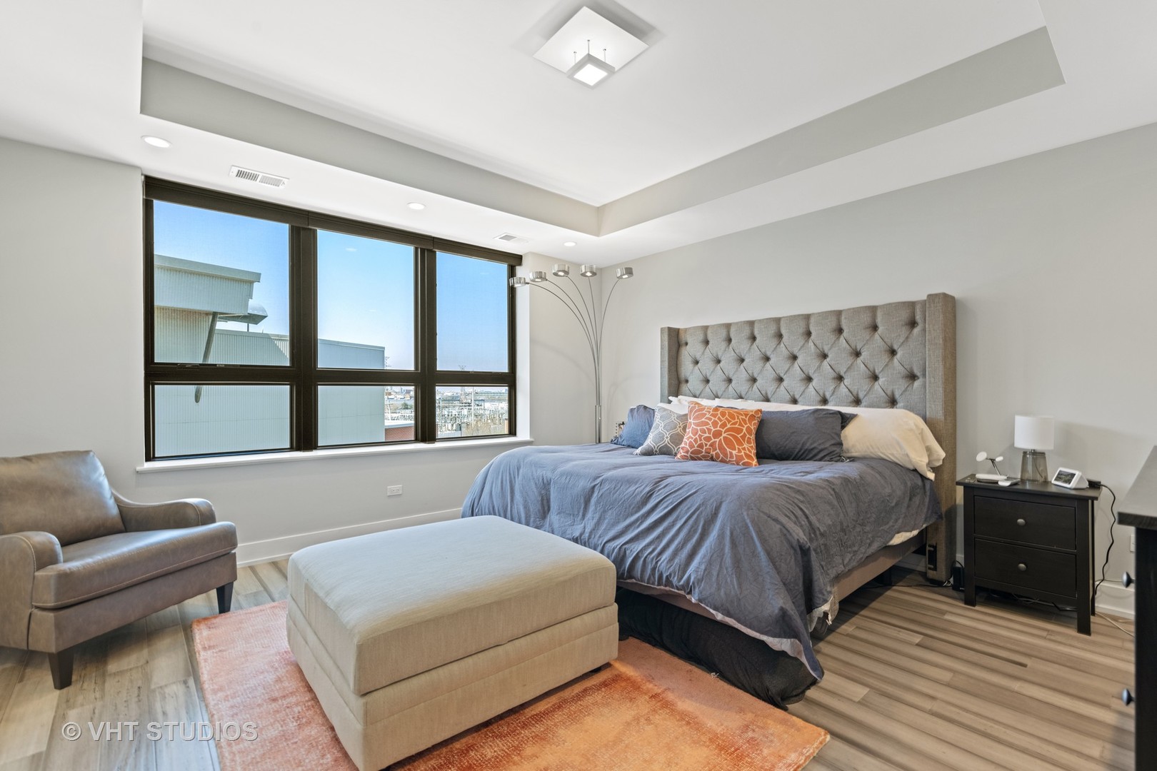 1018 North Larrabee Street, Unit 5N Chicago, IL 60610 - Photo 12 of 27