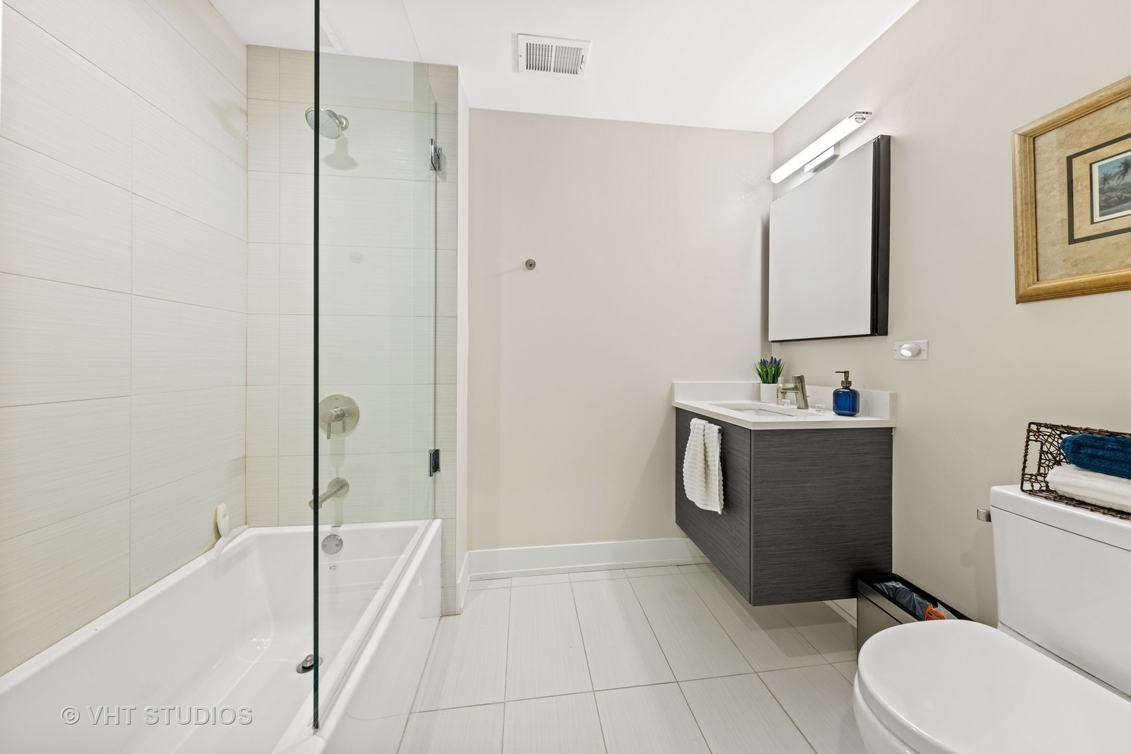 1018 North Larrabee Street, Unit 5N Chicago, IL 60610 - Photo 20 of 27